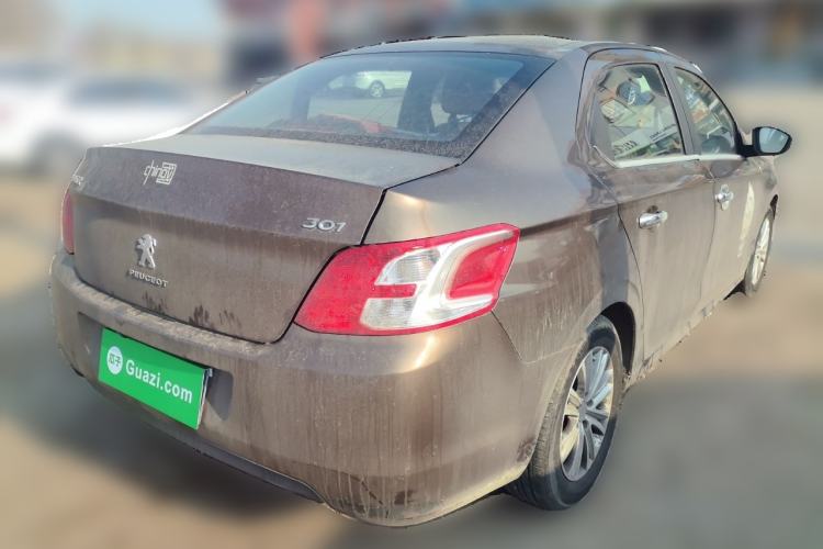 Used Peugeot 301 2016 1.6L Automatic Comfort Edition Rear Right 45 Deg