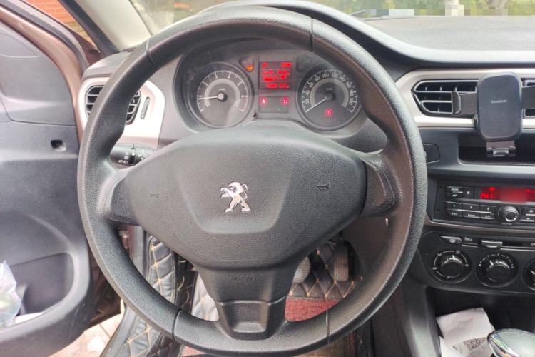 Used Peugeot 301 2016 1.6L Automatic Comfort Edition Steering Wheel