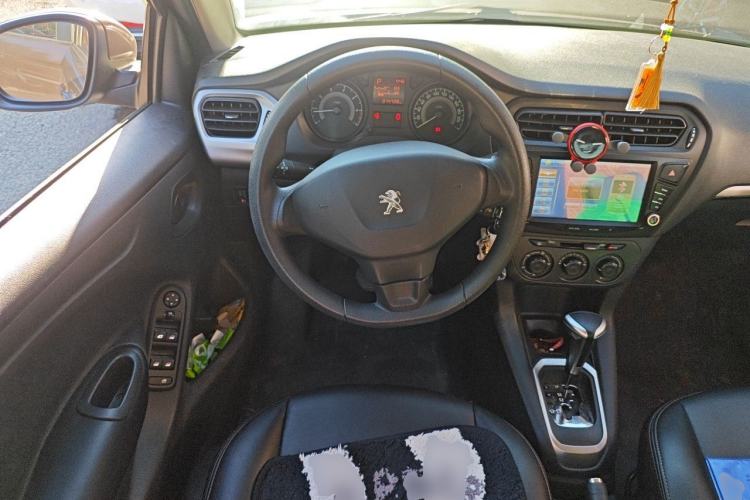 Used Peugeot 301 2016 1.6L Automatic Comfort Edition Steering Wheel
