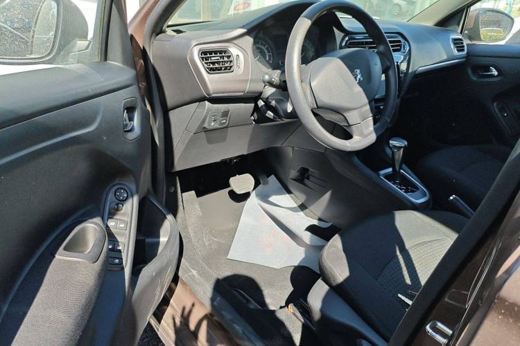Used Peugeot 301 2016 1.6L Automatic Comfort Edition Interior 2