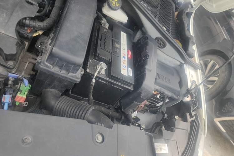 Used Peugeot 301 2016 1.6L Automatic Comfort Edition Engine Bay Left