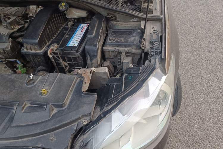 Used Peugeot 301 2016 1.6L Manual Comfort Edition Engine Bay Left