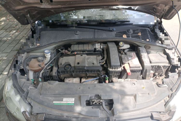 Used Peugeot 301 2016 1.6L Manual Comfort Edition Engine Bay