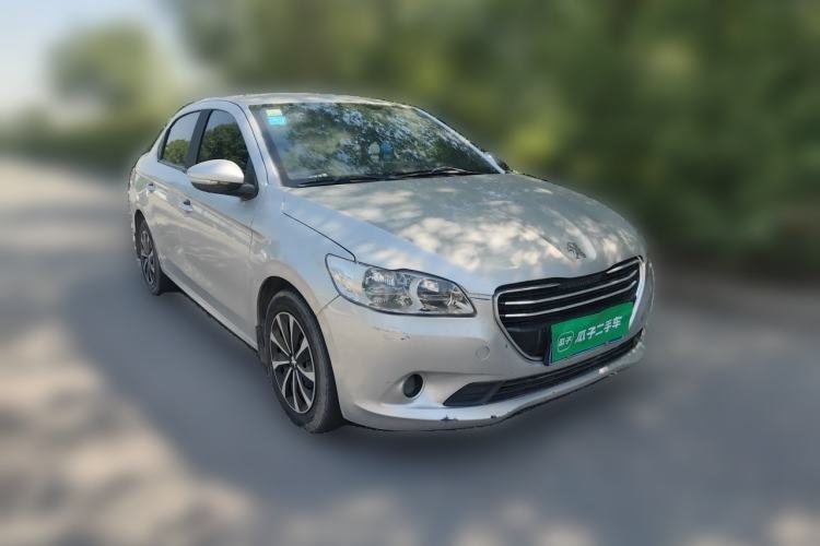 Used Peugeot 301 2016 1.6L Manual Comfort Edition Front Right 45 Deg