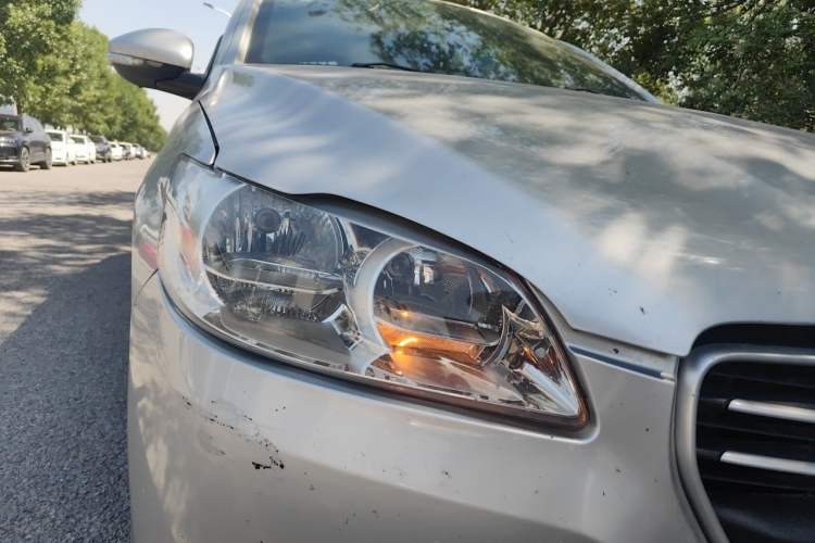 Used Peugeot 301 2016 1.6L Manual Comfort Edition Right Front Headlight