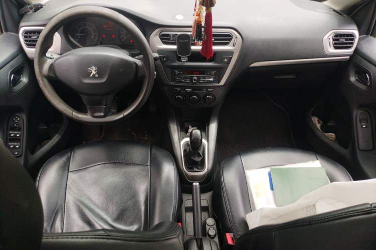 Used Peugeot 301 2016 1.6L Manual Comfort Edition Audio And AC Panel