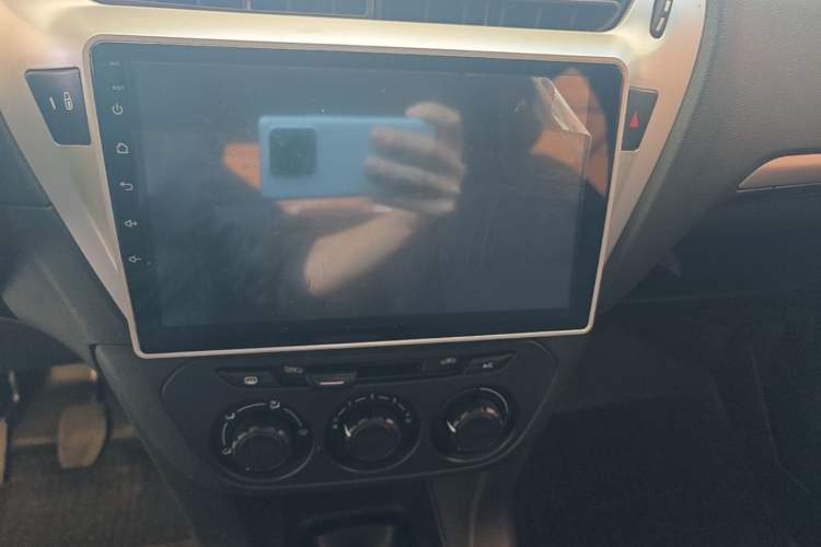 Used Peugeot 301 2016 1.6L Manual Happiness Edition Audio And AC Panel