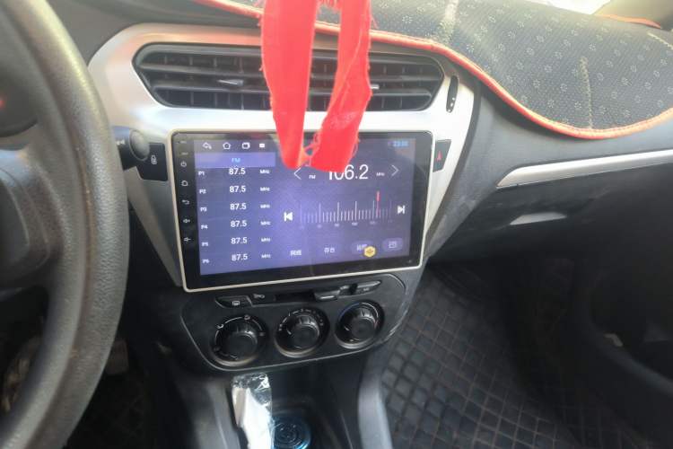 Used Peugeot 301 2016 1.6L Manual Comfort Edition Audio And AC Panel