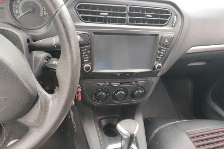 Used Peugeot 301 2016 1.6L Automatic Comfort Edition Audio And AC Panel