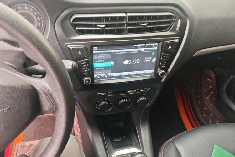 Used Peugeot 301 2016 1.6L Manual Comfort Edition Audio And AC Panel