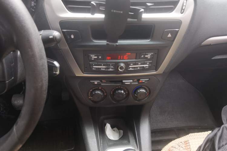 Used Peugeot 301 2016 1.6L Manual Comfort Edition Audio And AC Panel