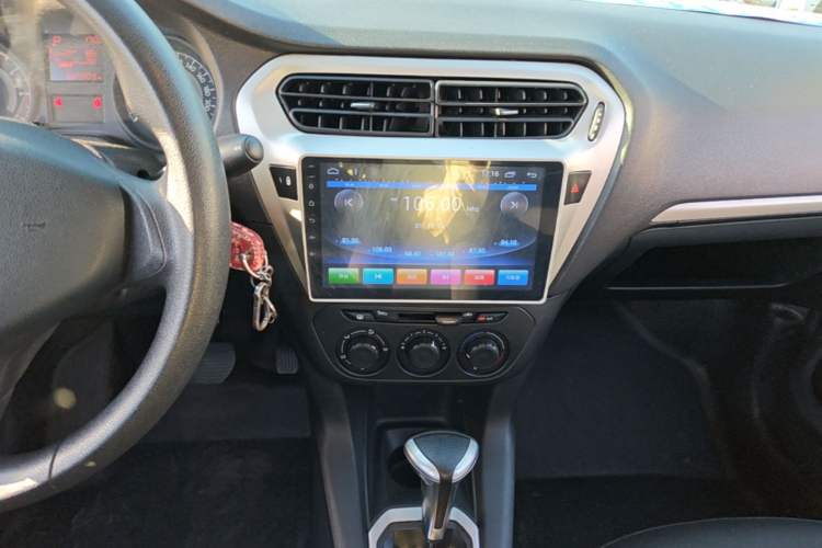 Used Peugeot 301 2016 1.6L Automatic Comfort Edition Audio And AC Panel