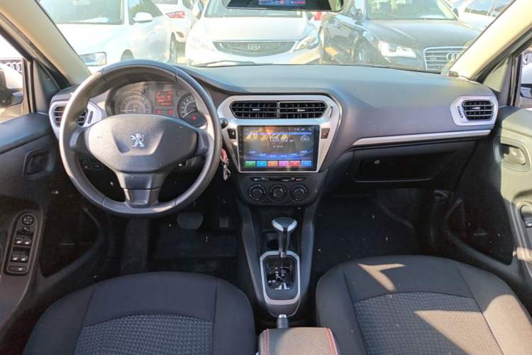 Used Peugeot 301 2016 1.6L Automatic Comfort Edition Center Console