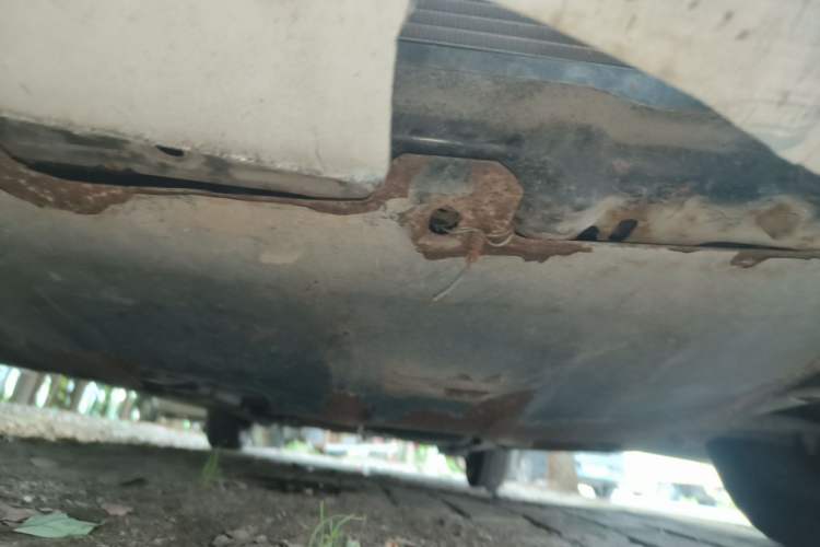 Used Peugeot 301 2016 1.6L Automatic Comfort Edition Chassis Front