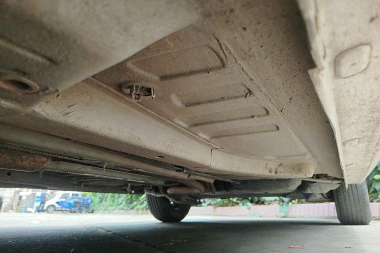 Used Peugeot 301 2016 1.6L Manual Comfort Edition Chassis Front Left