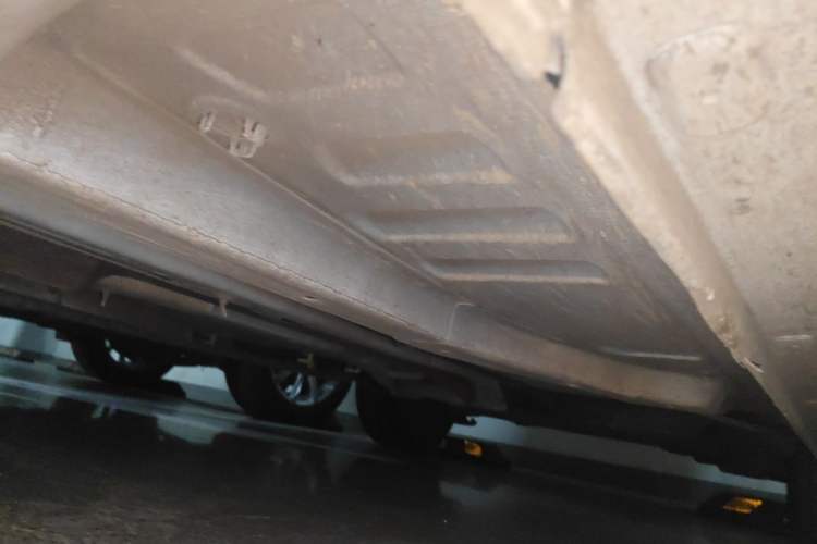 Used Peugeot 301 2016 1.6L Manual Comfort Edition Chassis Front Left