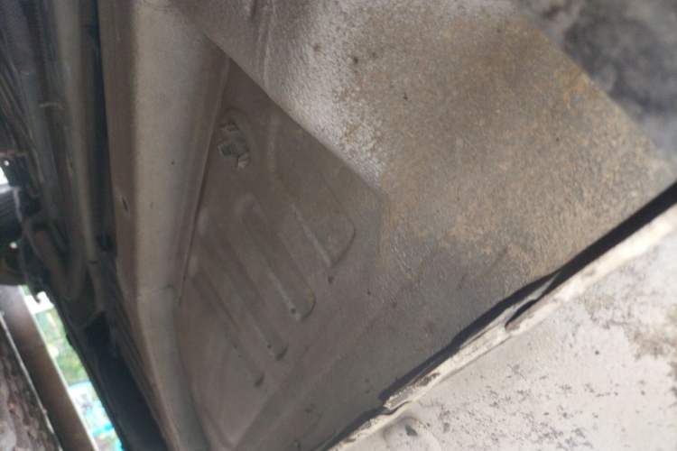 Used Peugeot 301 2016 1.6L Manual Comfort Edition Chassis Front Left