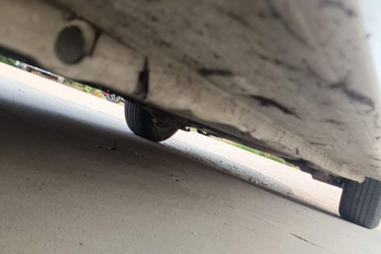 Used Peugeot 301 2016 1.6L Manual Comfort Edition Chassis Front Left