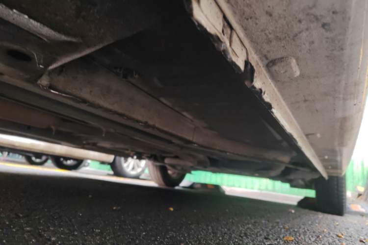 Used Peugeot 301 2016 1.6L Manual Comfort Edition Chassis Front Left