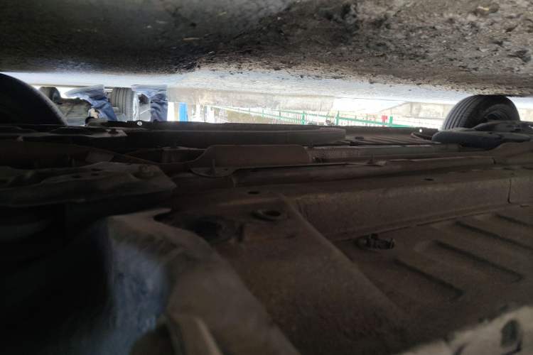 Used Peugeot 301 2016 1.6L Manual Comfort Edition Chassis Front Right