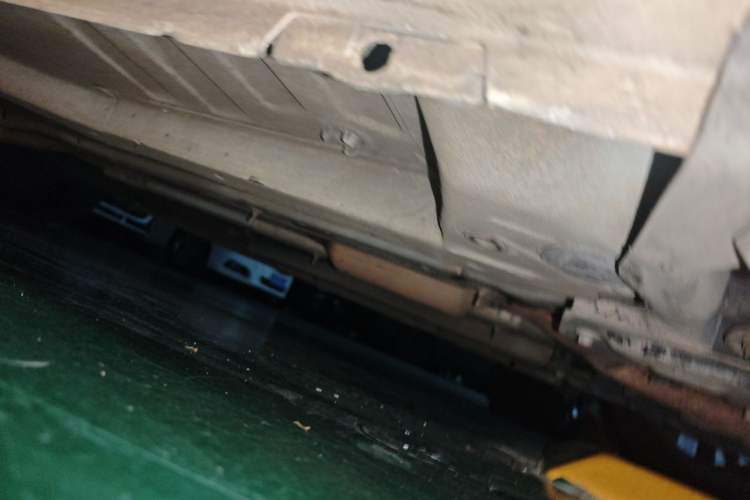 Used Peugeot 301 2016 1.6L Automatic Comfort Edition Chassis Front Right