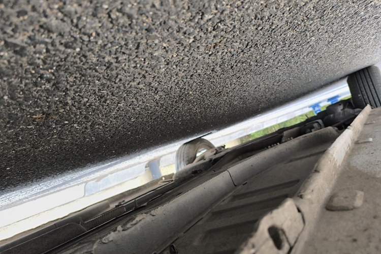 Used Peugeot 301 2016 1.6L Manual Comfort Edition Chassis Front Right