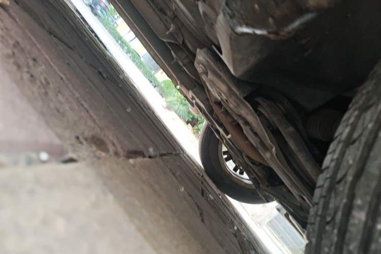 Used Peugeot 301 2016 1.6L Manual Comfort Edition Chassis Front Right