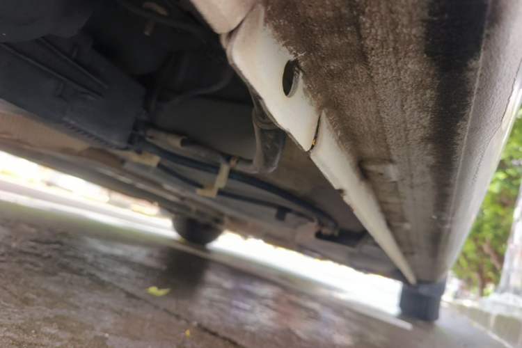 Used Peugeot 301 2016 1.6L Automatic Comfort Edition Chassis Rear Right