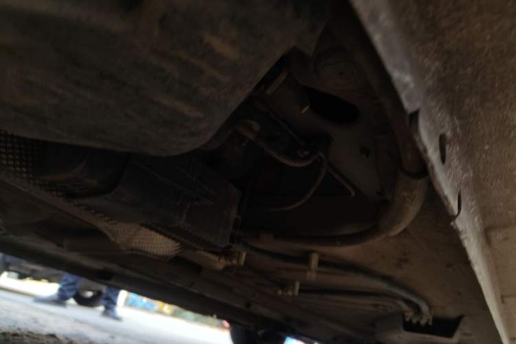 Used Peugeot 301 2016 1.6L Manual Comfort Edition Chassis Rear Right