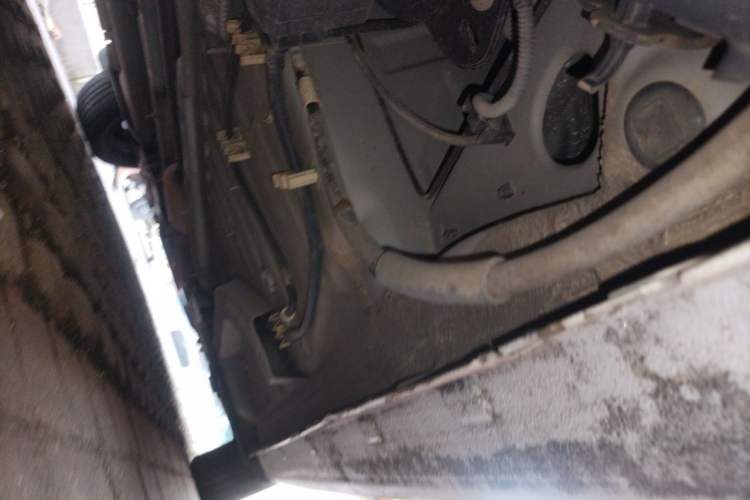 Used Peugeot 301 2016 1.6L Manual Comfort Edition Chassis Rear Right