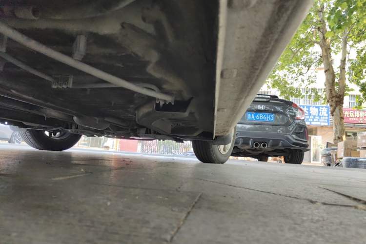 Used Peugeot 301 2016 1.6L Manual Comfort Edition Chassis Rear Right
