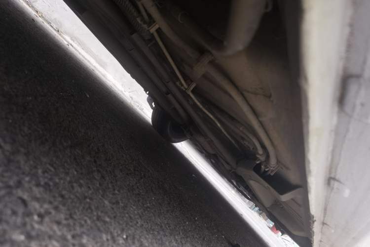 Used Peugeot 301 2016 1.6L Manual Comfort Edition Chassis Rear Right