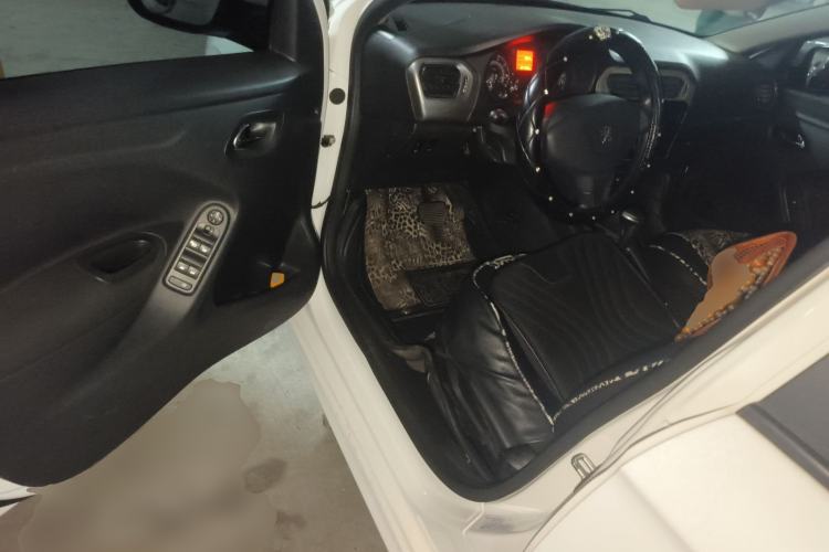 Used Peugeot 301 2016 1.6L Automatic Comfort Edition Driver Seat