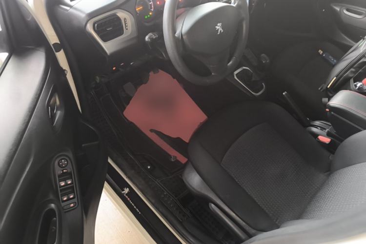 Used Peugeot 301 2016 1.6L Manual Comfort Edition Driver Seat