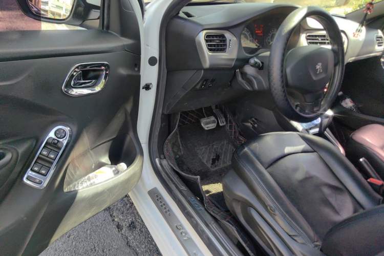 Used Peugeot 301 2016 1.6L Automatic Comfort Edition Driver Seat