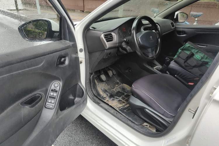 Used Peugeot 301 2016 1.6L Manual Comfort Edition Driver Seat