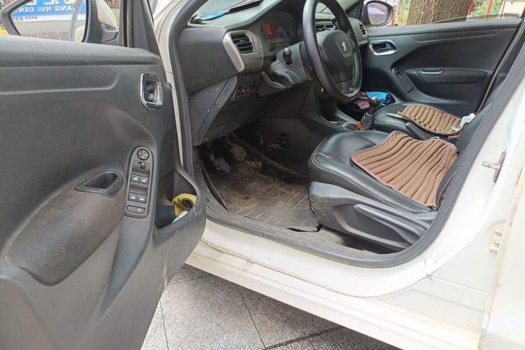 Used Peugeot 301 2016 1.6L Manual Comfort Edition Driver Seat