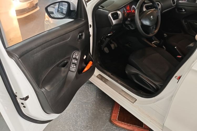 Used Peugeot 301 2016 1.6L Manual Comfort Edition Driver Seat