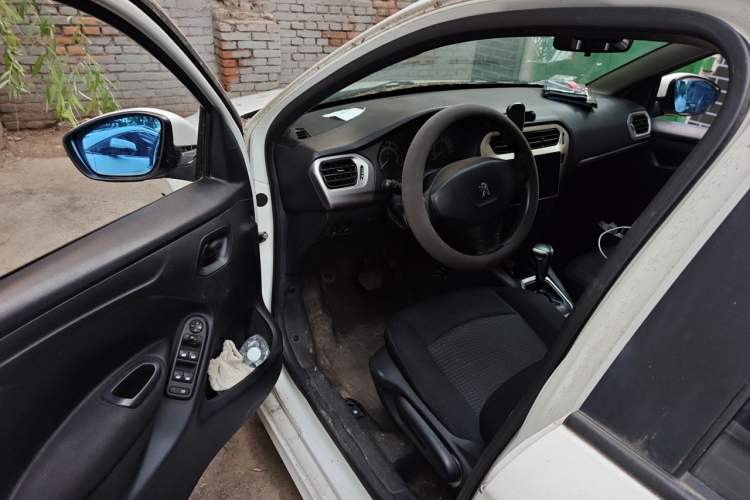 Used Peugeot 301 2016 1.6L Automatic Comfort Edition Driver Seat