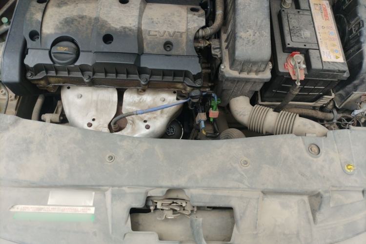 Used Peugeot 301 2016 1.6L Manual Comfort Edition Engine Bay