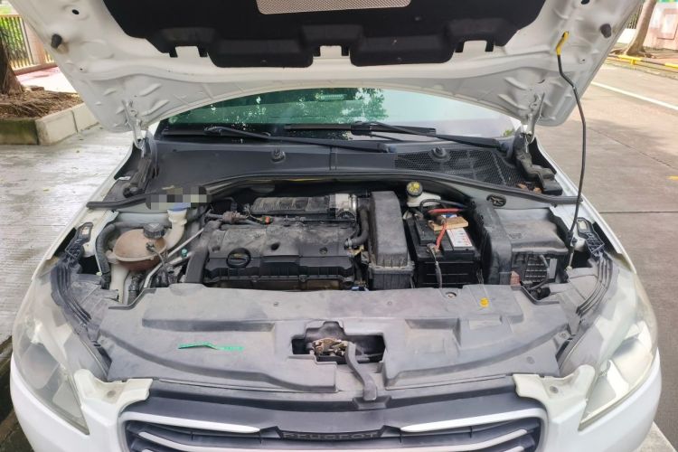 Used Peugeot 301 2016 1.6L Automatic Comfort Edition Engine Bay