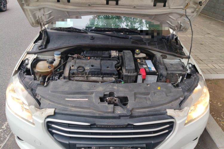 Used Peugeot 301 2016 1.6L Manual Comfort Edition Engine Bay