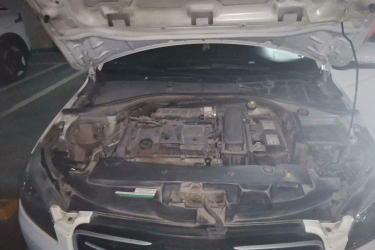 Used Peugeot 301 2016 1.6L Automatic Comfort Edition Engine Bay