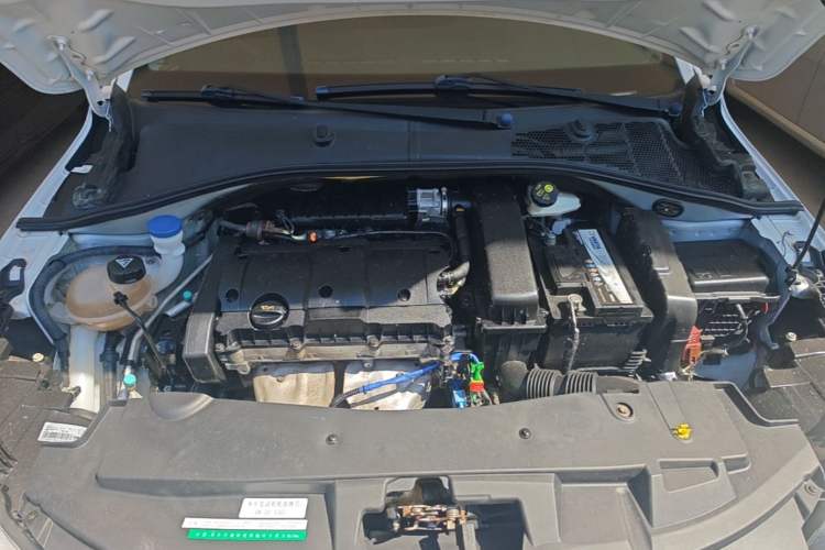 Used Peugeot 301 2016 1.6L Manual Happiness Edition Engine Bay