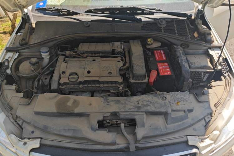 Used Peugeot 301 2016 1.6L Automatic Comfort Edition Engine Bay