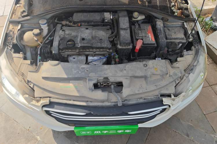 Used Peugeot 301 2016 1.6L Manual Comfort Edition Engine Bay