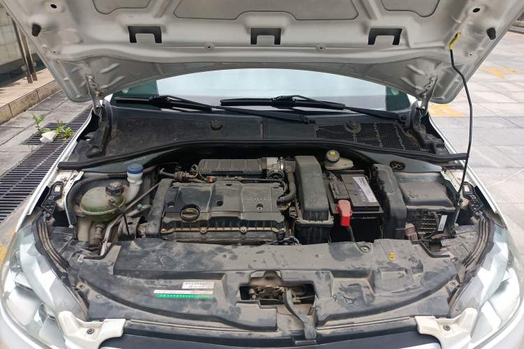 Used Peugeot 301 2016 1.6L Automatic Comfort Edition Engine Bay