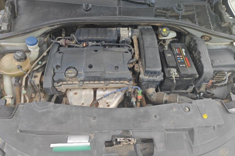 Used Peugeot 301 2016 1.6L Manual Comfort Edition Engine Bay