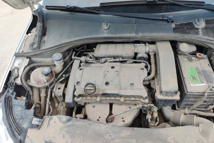 Used Peugeot 301 2016 1.6L Manual Comfort Edition Engine Bay