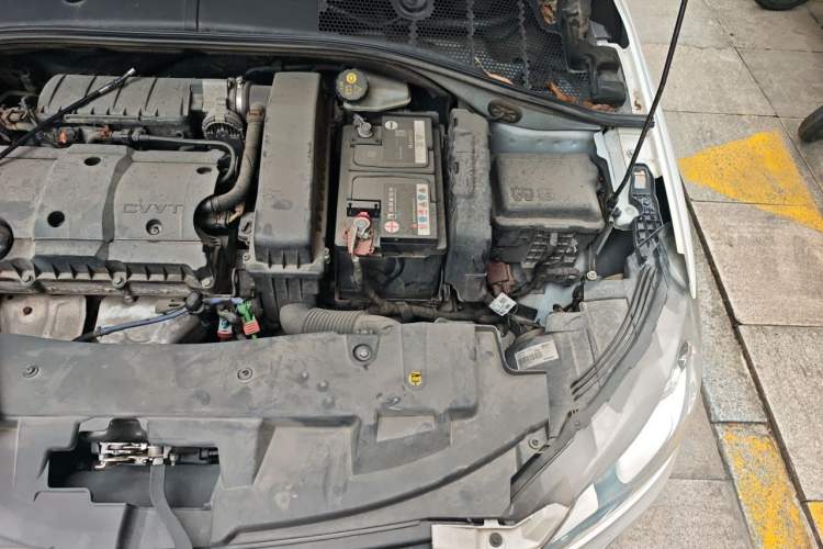Used Peugeot 301 2016 1.6L Automatic Comfort Edition Engine Bay Left